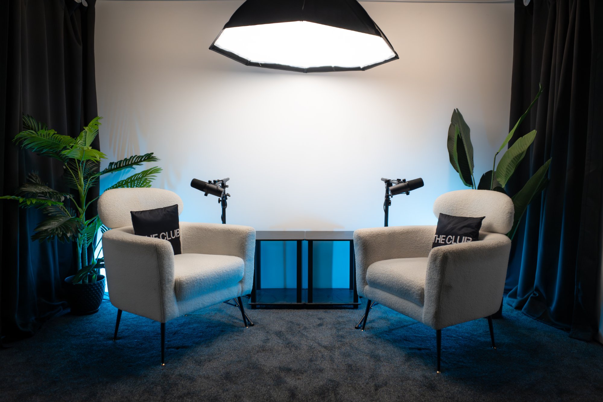 The Lounge